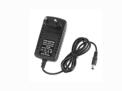 محول 12 فولت 2 أمبير DC/AC